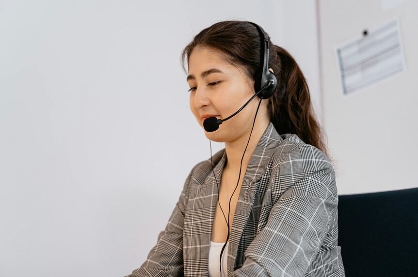 verified business hotline service
